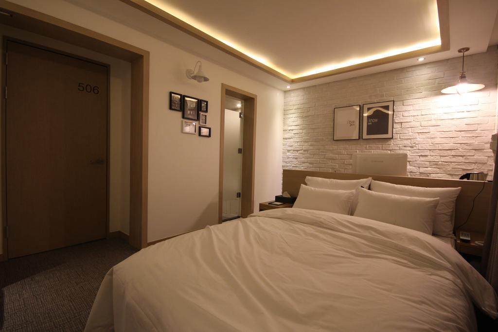 Design Hotel Xym Ilsan Ni Exteriör bild