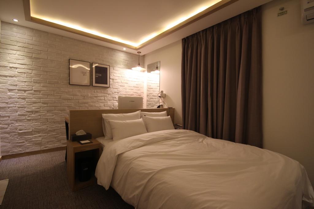 Design Hotel Xym Ilsan Ni Exteriör bild