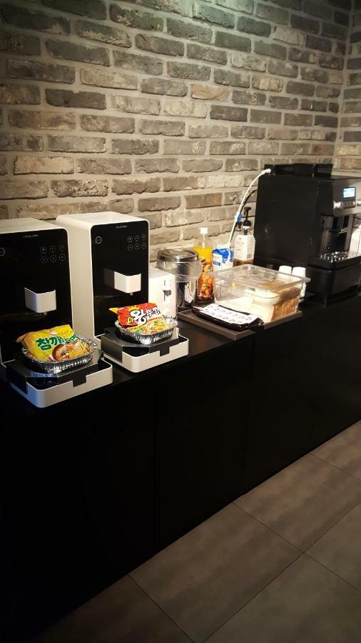 Design Hotel Xym Ilsan Ni Exteriör bild